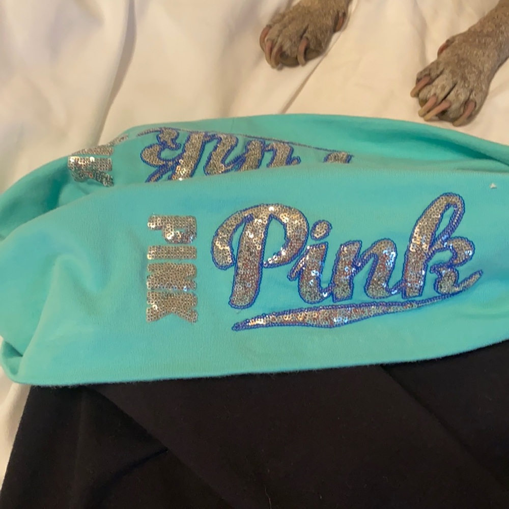 Pink yoga pants